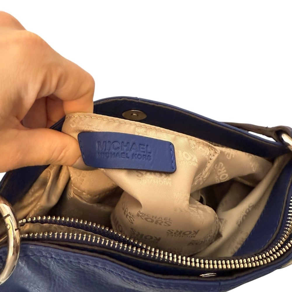 Michael Kors Layton Hobo Bag Pebbled Leather Blue - Picture 7 of 10